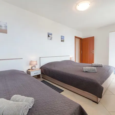 Sandra Rovini アパート モスチャニッセ