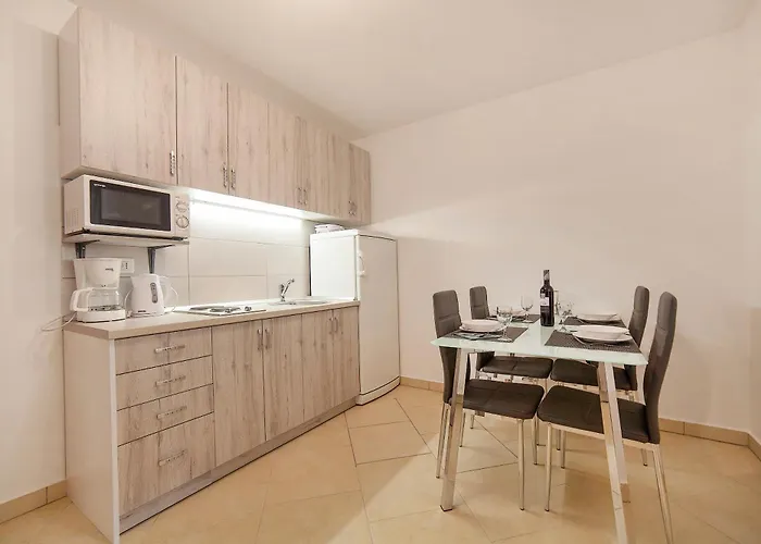 Sandra Rovini Apartment Moscenice
